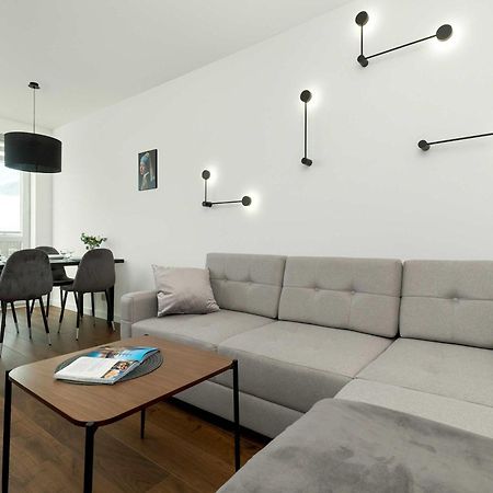Stylowy Apartament Z Parkingiem Gdansk By Noclegi Renters المظهر الخارجي الصورة